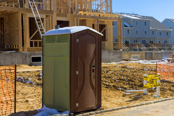 Portable Toilet Options We Offer in Wellman, IA